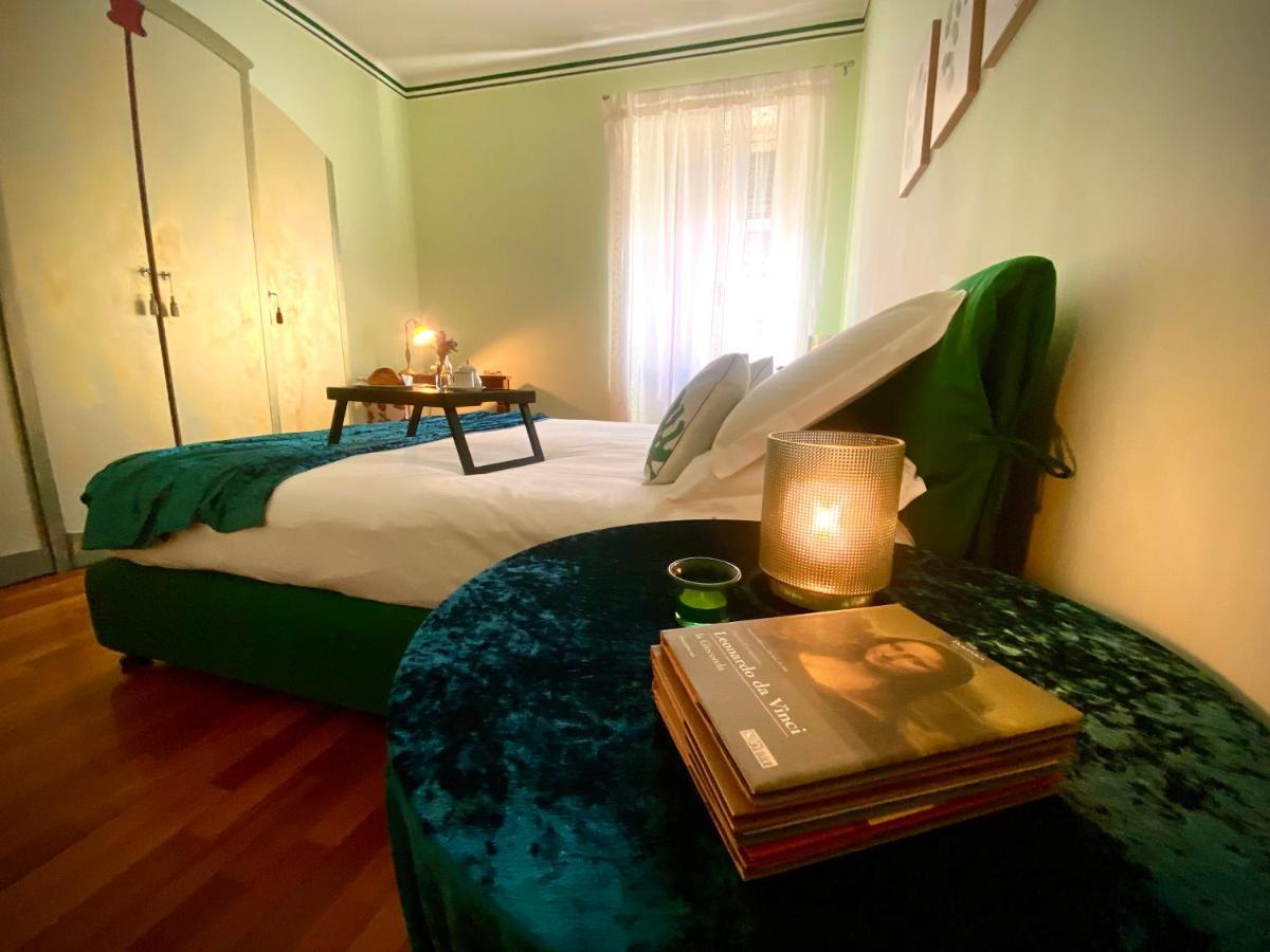 Apartamento Metro Bengasi La Dimora Di Lucrezia