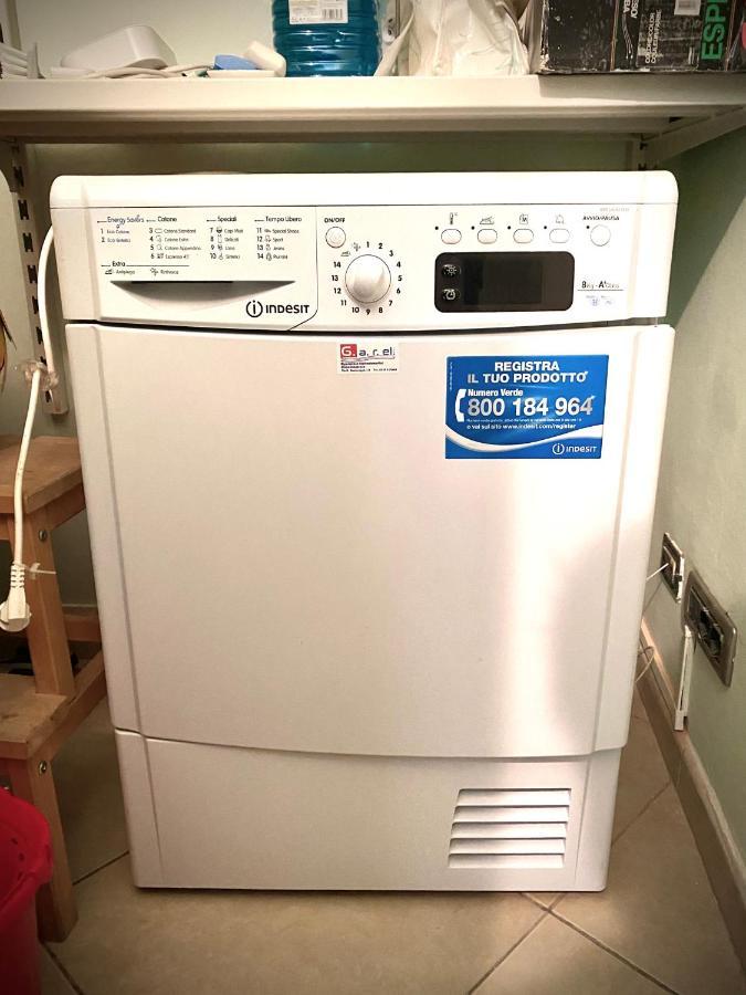 Apartamento Metro Bengasi La Dimora Di Lucrezia *